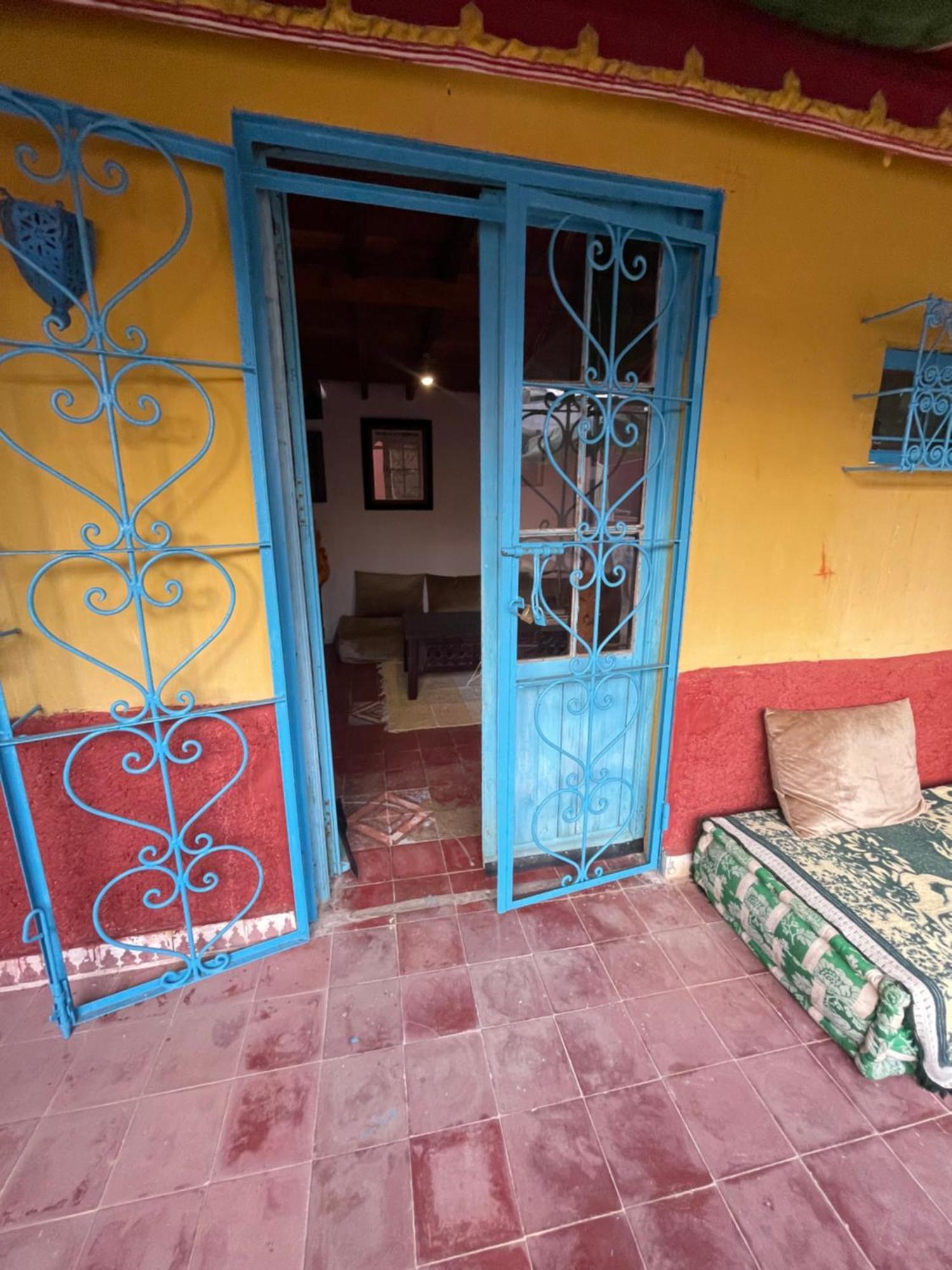Dar El Pirata Hostel Asilah Exterior foto